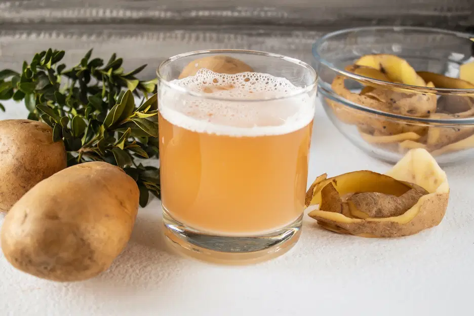 Jugo de papa: para qué sirve y cómo prepararlo