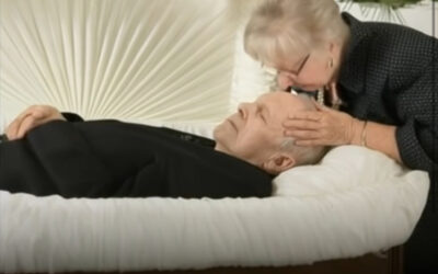 Por Qué No Debes Besar a una Persona Fallecida